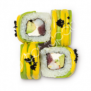 Ролл с тунцом, креветкой, авакадо и соусом манго майо